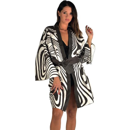 Kimono Black Waves