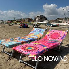 Telo Mare No-Wind Beach Vibes 